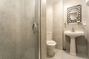 Sirena's Suites