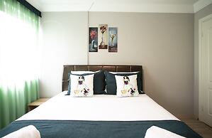 Sirena's Suites