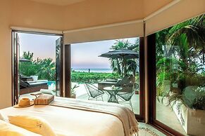 Casa Punta Coco & Beach Club