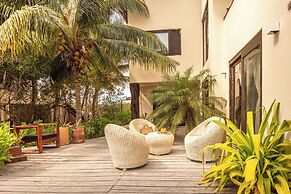 Casa Punta Coco & Beach Club