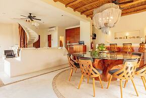 Casa Punta Coco & Beach Club