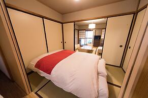 Kyomachiya IZO