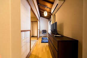 Kyomachiya IZO