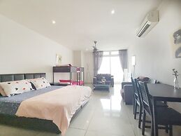 KSL Studio Homestay by Immaculate