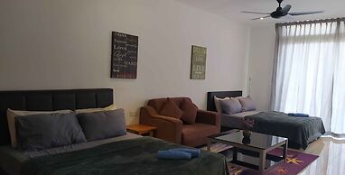 KSL Studio Homestay by Immaculate