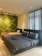 KSL Studio Homestay by Immaculate