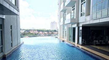 KSL Studio Homestay by Immaculate