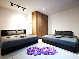 KSL Studio Homestay by Immaculate