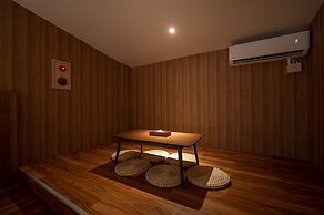 Yunoyado Onsen Hotspring Hotel Deyang