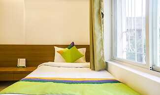 Treebo Luxe Suite, Shivaji Nagar