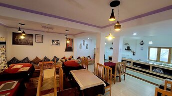 Hotel Jeevanam Villa