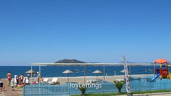 Villa NP17 by JoyLettings