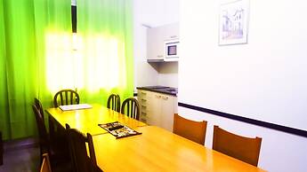 Hostel Penedes