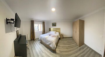 Hostel Penedes