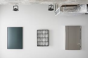BnA_WALL