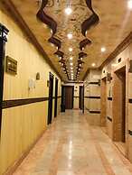 Revan Hotel