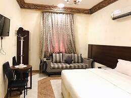 Revan Hotel
