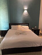 Tut Pyramids View Hotel