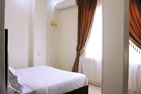 Tut Pyramids View Hotel