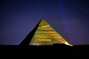 Tut Pyramids View Hotel