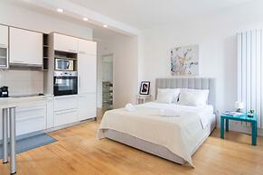Beautiful Main Square Studio With the Balcony