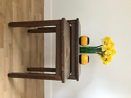 Unit 8 - Charming Loft Apt. Near Avenue Louise