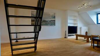 Unit 8 - Charming Loft Apt. Near Avenue Louise