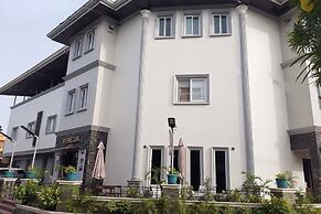 Venezia Suites Hotel Iloilo