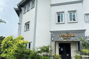 Venezia Suites Hotel Iloilo