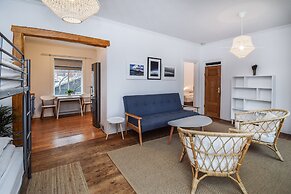 Apartment B29