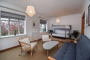Apartment B29