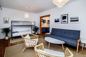 Apartment B29