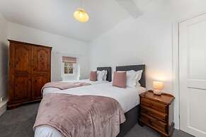 Muncaster Cottages