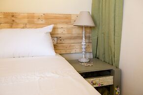 Avra Apartments