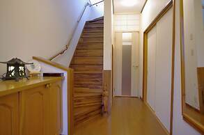 Nyoze House