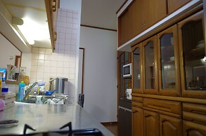 Nyoze House