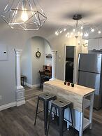 Esther's Place-Carleton Place Downtn Apt
