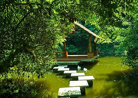 Le Candles Resort