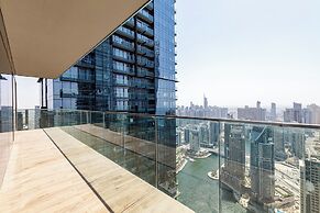 Luxury 2BR Marina Gate 3