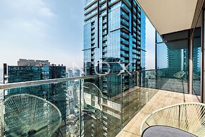 Luxury 2BR Marina Gate 3