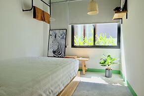 Uri House