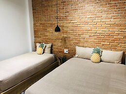 Uri House