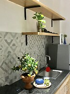 Uri House