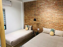 Uri House