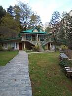 Asaka Himalayan Inspiration lodge Kasol