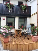 Castle way Apartments Tamy