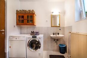 Castle way Apartments Tamy