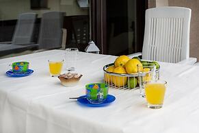Castle way Apartments Tamy