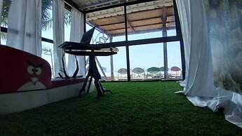 R K Beach Cottage