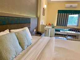 Status Club Resort